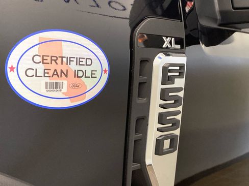 New 2026 Ford F550 4x4 Regular Cab Super Duty image 8