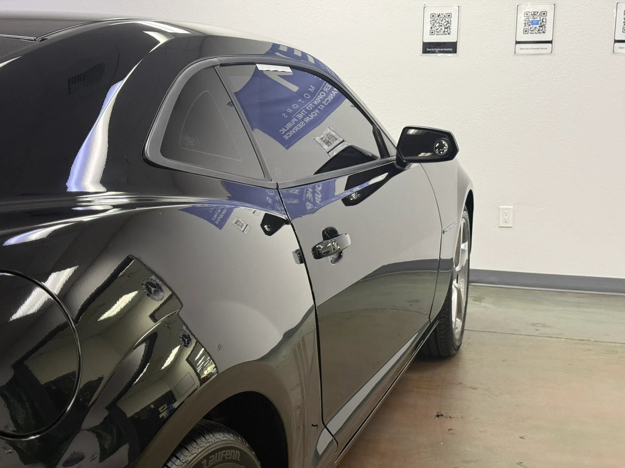 Used 2011 Chevrolet Camaro LT RWD image 8
