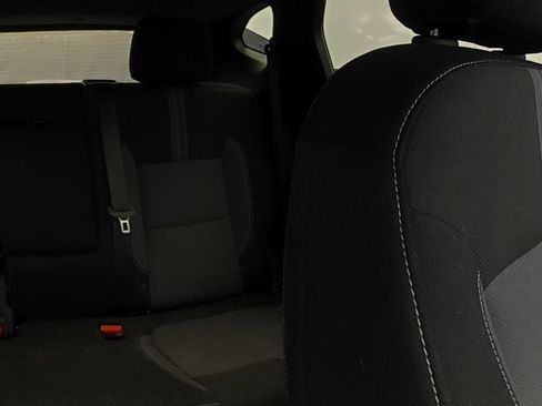 Used 2023 Chevrolet Blazer LT FWD image 15