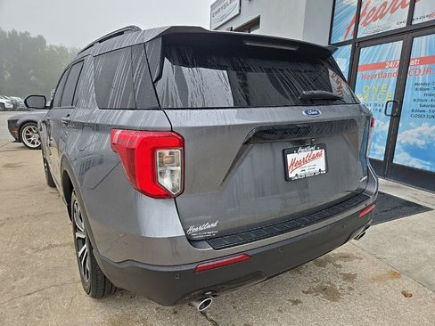 Used 2022 Ford Explorer ST-Line image 8