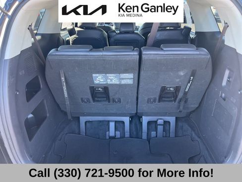 Certified 2024 Kia Carnival LX image 52