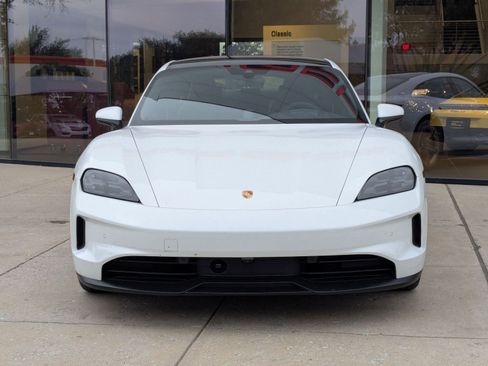 Used 2025 Porsche Taycan 4S image 7