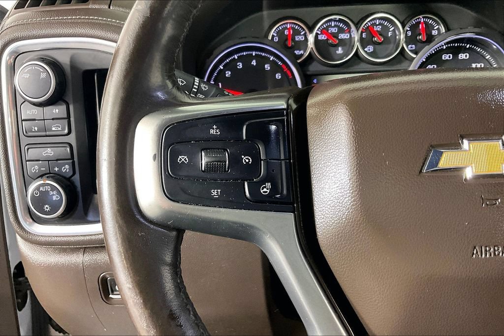 Certified 2019 Chevrolet Silverado 1500 LT w/ Convenience Package AWD/4WD image 10
