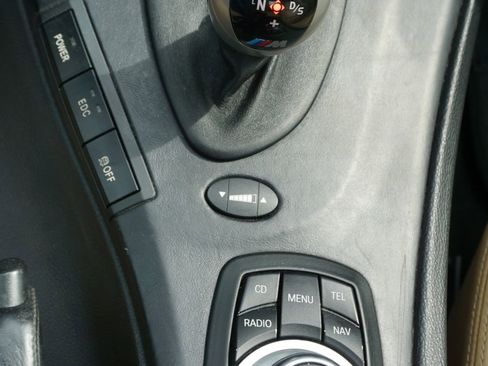 Used 2010 BMW M3 Convertible RWD image 26