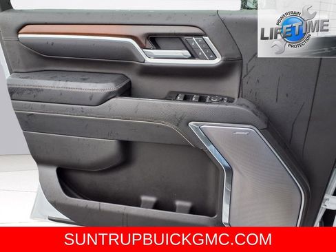 Used 2025 GMC Sierra 2500 Denali w/ Denali Reserve Package image 21