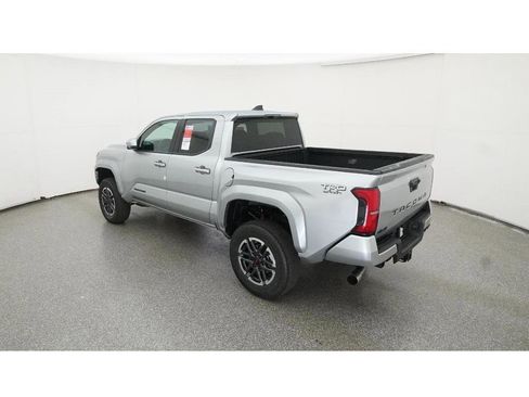 New 2025 Toyota Tacoma TRD Sport image 5