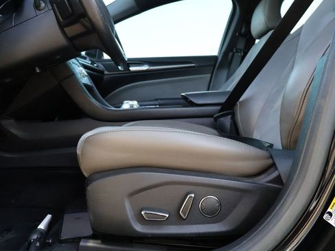 Used 2017 Ford Fusion Sport w/ Equipment Group 401A image 39