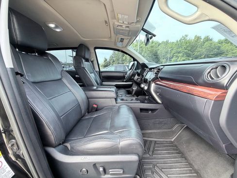 Used 2017 Toyota Tundra Limited AWD/4WD image 27