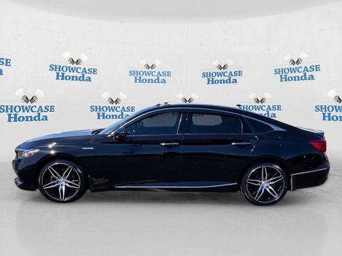 Certified 2022 Honda Accord Touring image 4