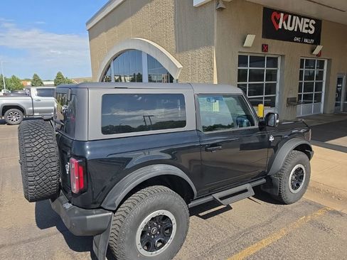 Used 2023 Ford Bronco Outer Banks w/ Sasquatch Package AWD/4WD image 5