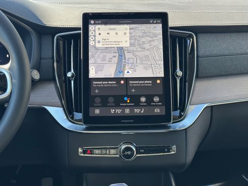 New 2026 Volvo XC90 B5 Core image 13