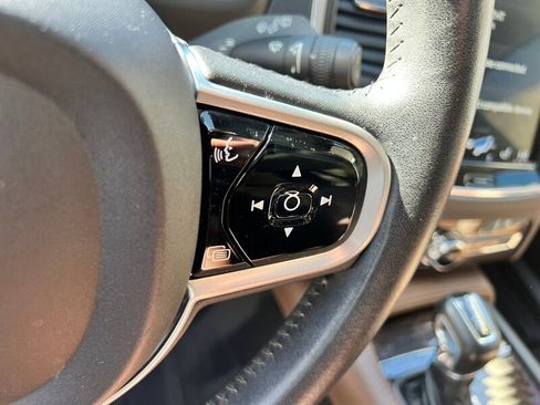 Used 2019 Volvo XC90 T6 Momentum w/ Advanced Package image 35