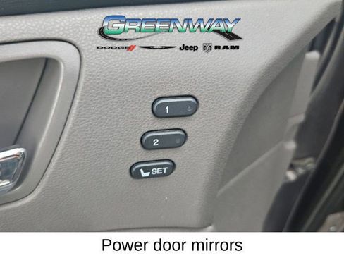 Used 2015 Honda Odyssey Touring Elite image 14