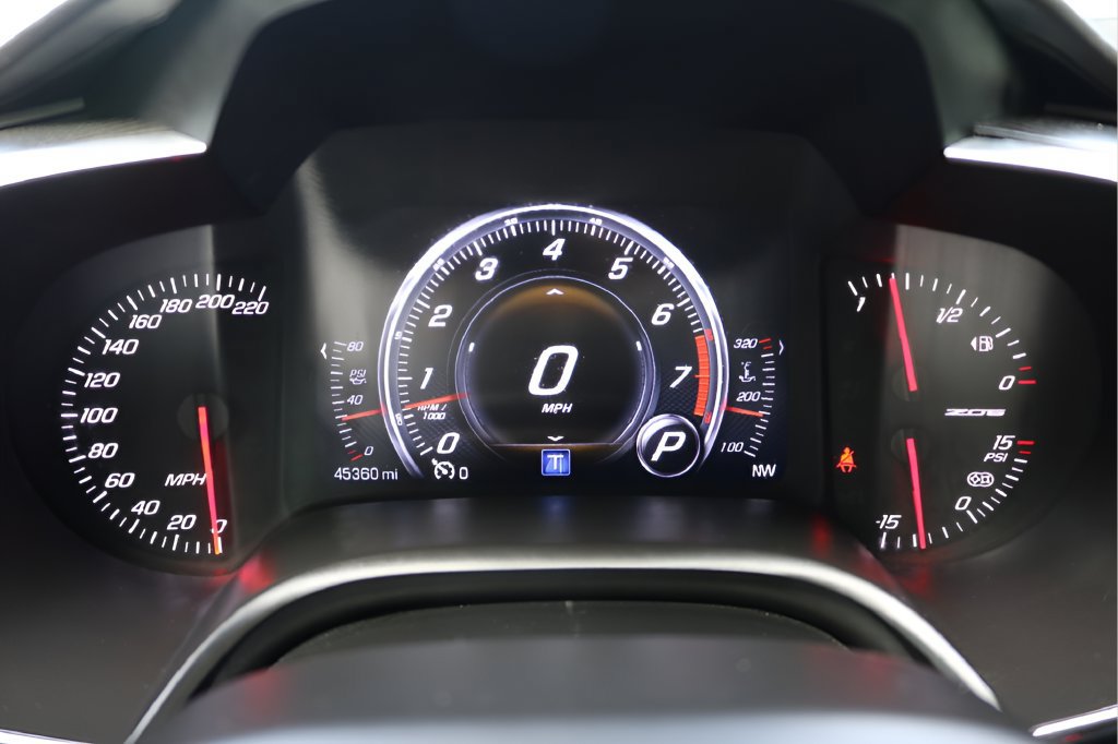 Used 2016 Chevrolet Corvette Z06 w/ 2LZ Preferred Equipment Group RWD image 26