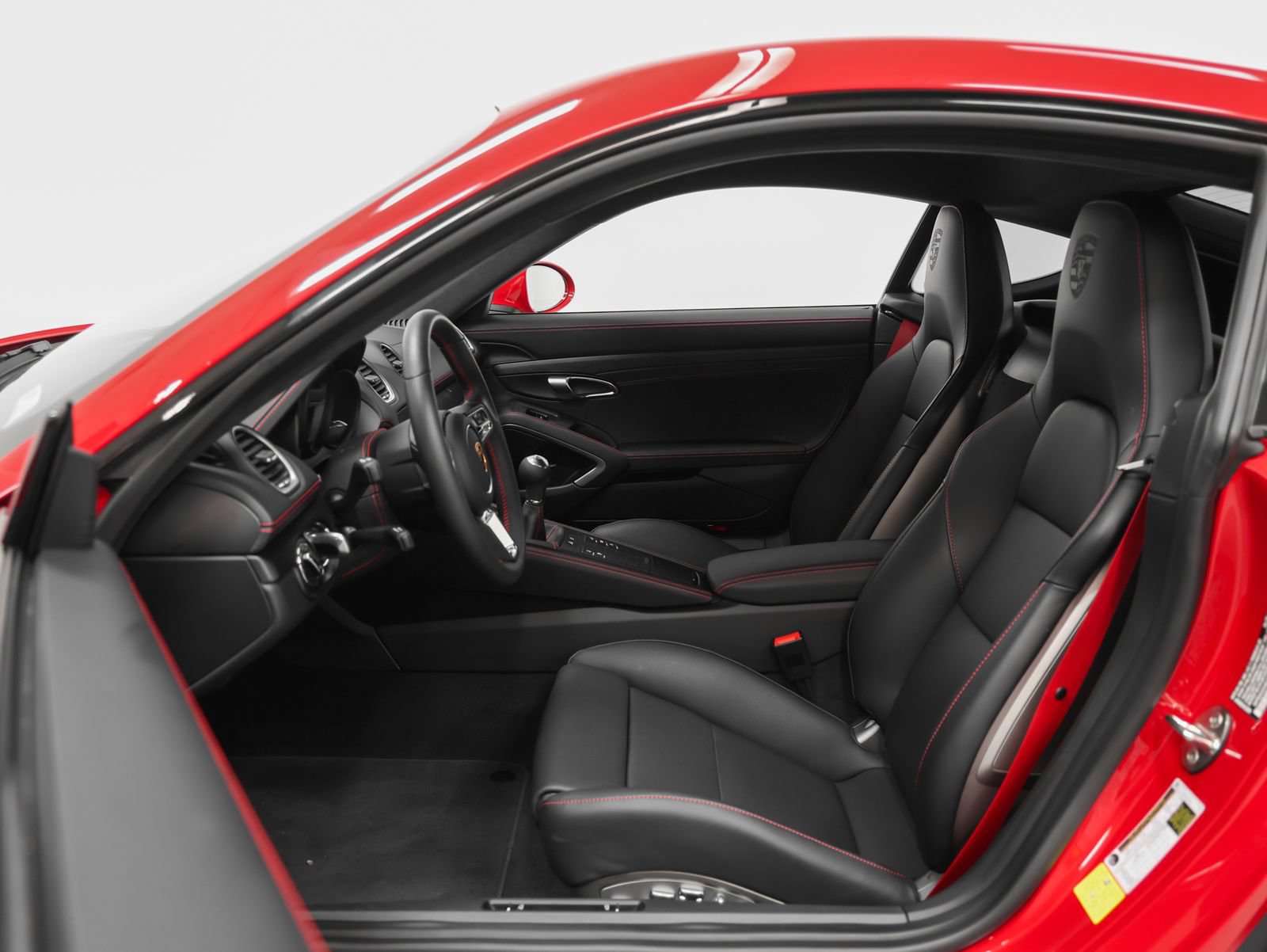 Certified 2025 Porsche 718 Cayman GTS RWD image 51