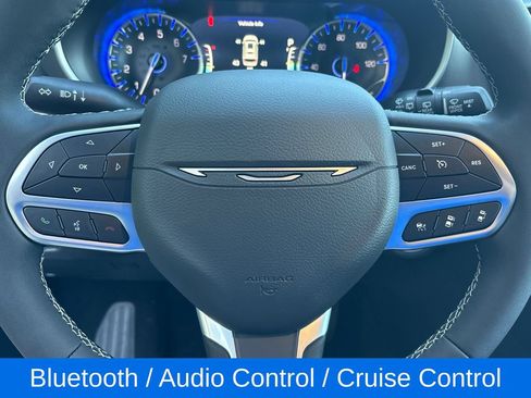 New 2027 Chrysler Pacifica Select FWD image 20