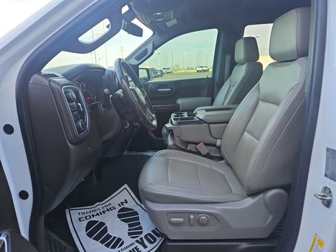 Used 2019 Chevrolet Silverado 1500 LT w/ All-Star Edition image 7