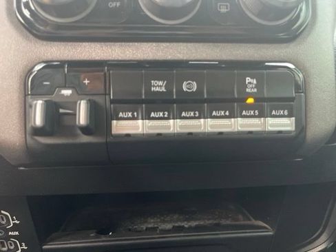 Used 2022 RAM 3500 Tradesman AWD/4WD image 20