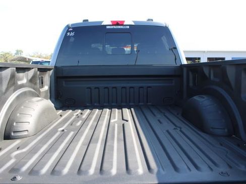 Used 2022 Ford F250 Lariat w/ Tremor Off-Road Package image 10