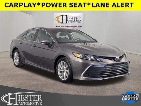 Used 2023 Toyota Camry LE image 1
