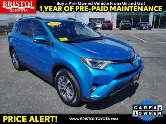 Used 2017 Toyota RAV4 XLE w/ All Weather Liner Package AWD/4WD video 1
