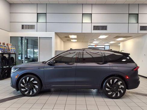 Certified 2024 Lincoln Nautilus Black Label w/ Jet Appearance Package (87T) AWD/4WD image 24