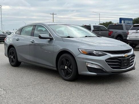Used 2024 Chevrolet Malibu LT FWD image 8