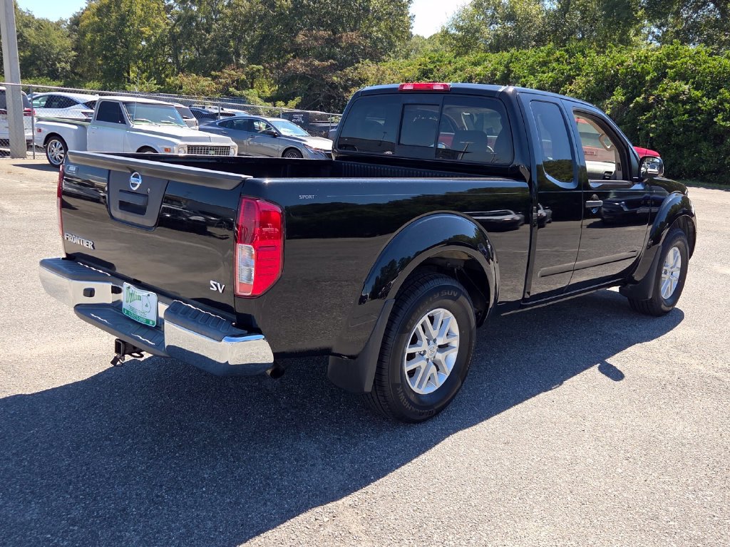 Used 2017 Nissan Frontier SV RWD image 12
