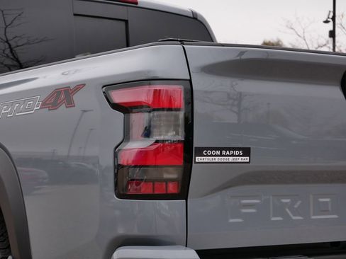 Used 2024 Nissan Frontier PRO-4X w/ Technology Package image 54