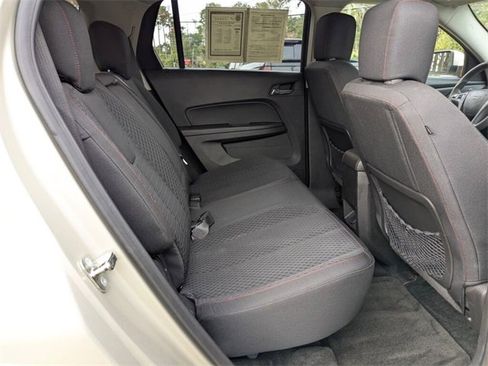 Used 2015 GMC Terrain SLE image 31