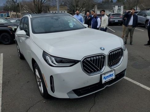 Used 2025 BMW X3 xDrive30i w/ M Sport Package AWD/4WD image 37