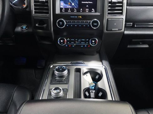 Used 2019 Ford Expedition XLT w/ Equipment Group 202A image 20