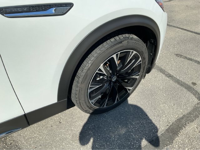 Used 2024 MAZDA CX-90 Plug-In Hybrid w/ Premium Pkg AWD/4WD image 17