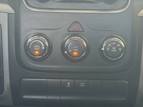 Used 2018 RAM 1500 Express w/ Express Value Package RWD image 24