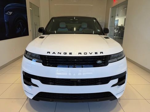 New 2025 Land Rover Range Rover Sport Dynamic SE AWD/4WD image 3
