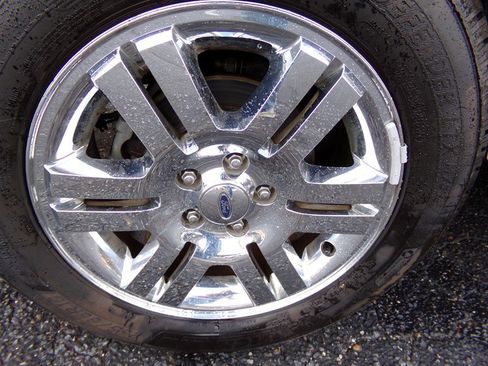 Used 2008 Ford Explorer Sport Trac Limited image 28