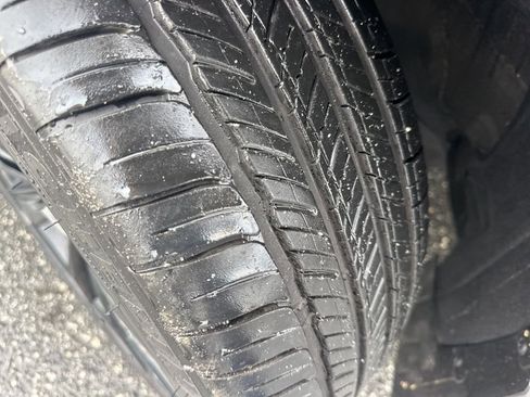 Used 2025 Toyota Crown Platinum image 35