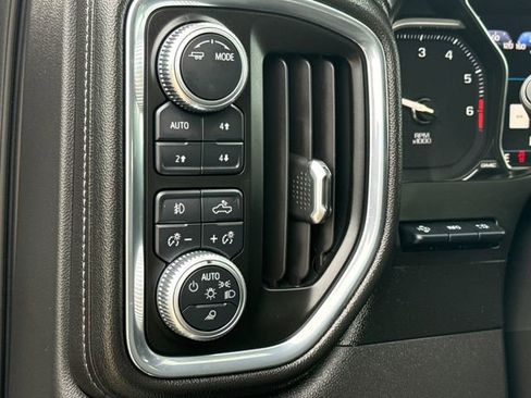 Used 2020 GMC Sierra 1500 Denali w/ Denali Ultimate Package AWD/4WD image 23