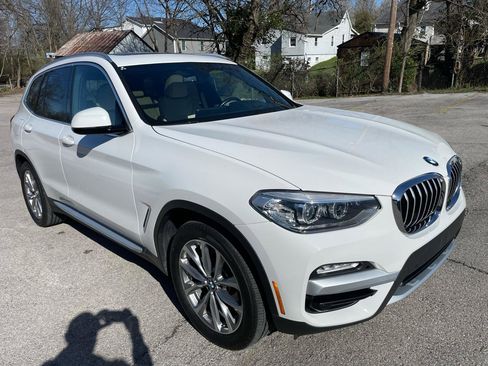 Used 2019 BMW X3 xDrive30i w/ Premium Package image 3