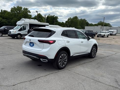 Used 2024 Buick Envision Preferred AWD/4WD image 8