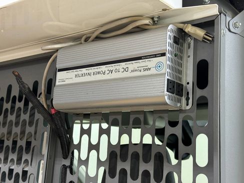 Used 2018 Ford Transit 250 130 Medium Roof image 29