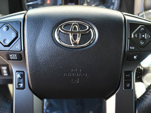 Certified 2021 Toyota Tacoma TRD Off-Road image 30