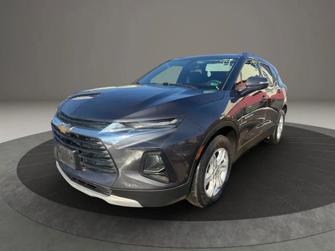 Used 2021 Chevrolet Blazer LT image 1