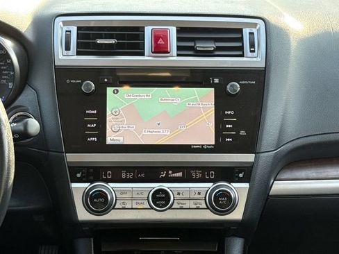 Used 2017 Subaru Outback 3.6R Limited AWD/4WD image 14
