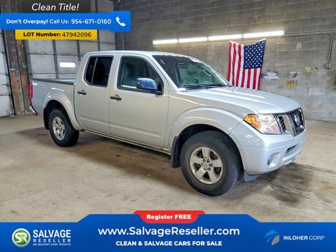 Used 2012 Nissan Frontier SV image 5
