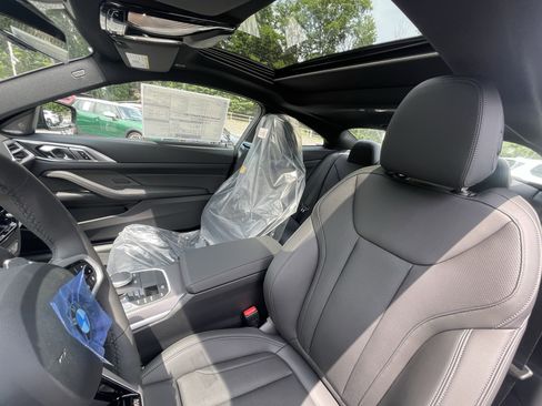 New 2027 BMW 430i Coupe w/ M Sport Package AWD/4WD image 9