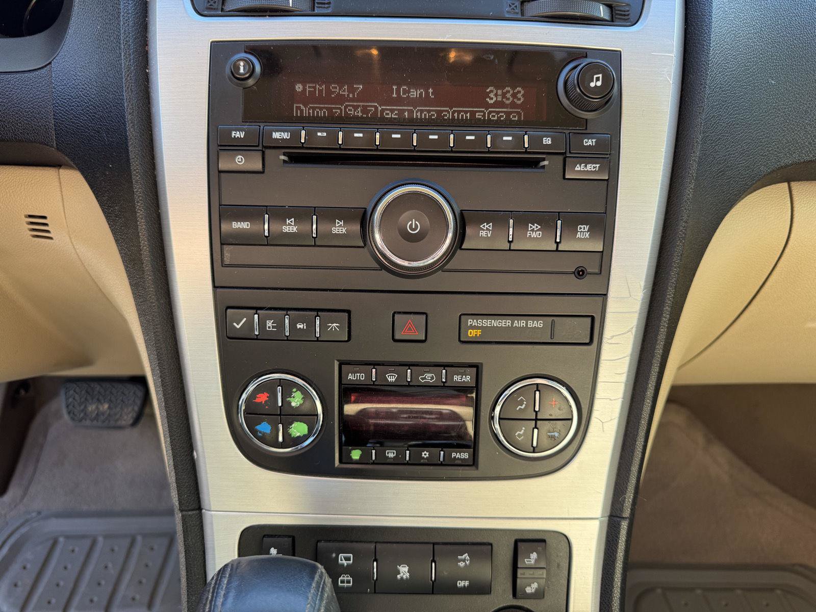 Used 2010 GMC Acadia SLT FWD image 4