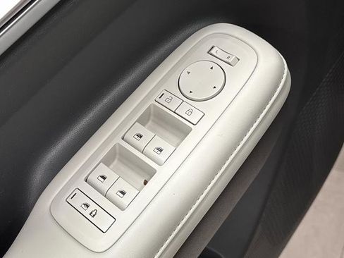 Used 2024 Hyundai Santa Fe SEL image 28