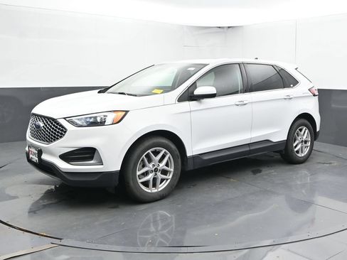 Used 2024 Ford Edge SEL AWD/4WD image 8