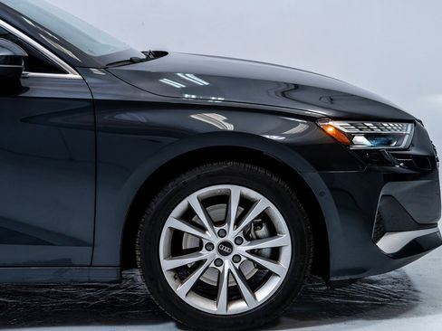 Used 2025 Audi A3 2.0T Premium w/ Convenience Package image 12